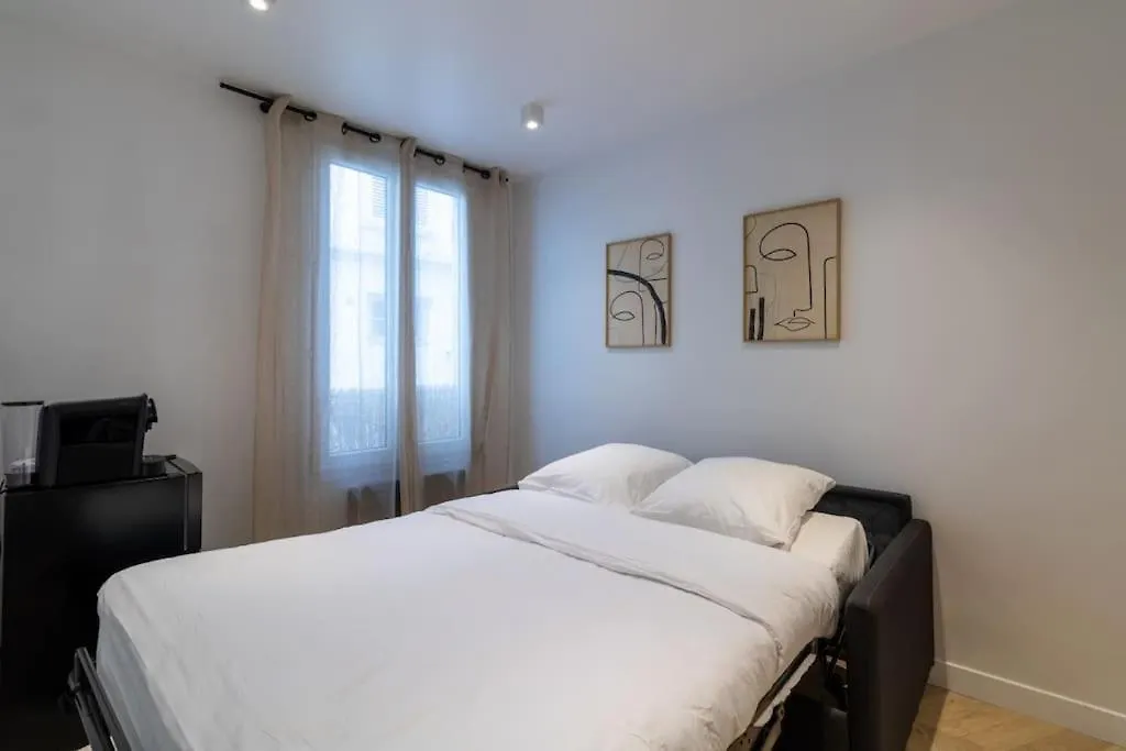 Cozy Modern-Paris7-Tour Eiffel-Champs De Mars Apartment  Paris