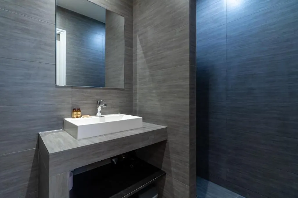 Cozy Modern-Paris7-Tour Eiffel-Champs De Mars Apartment